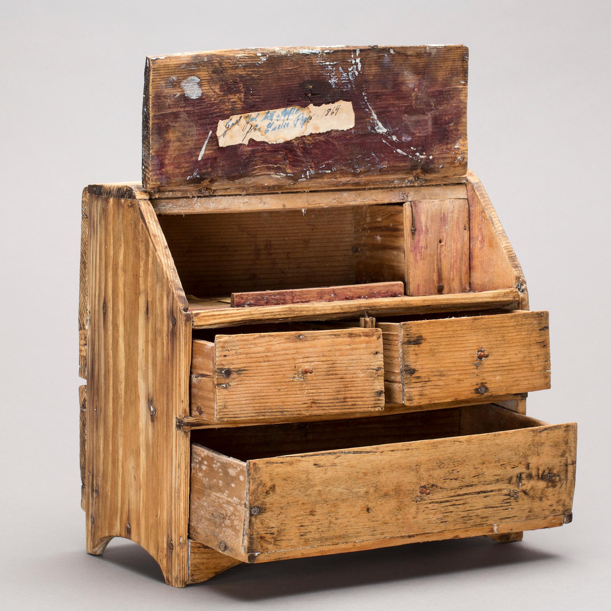 MINIATYRBYRÅ, 1800-tal.