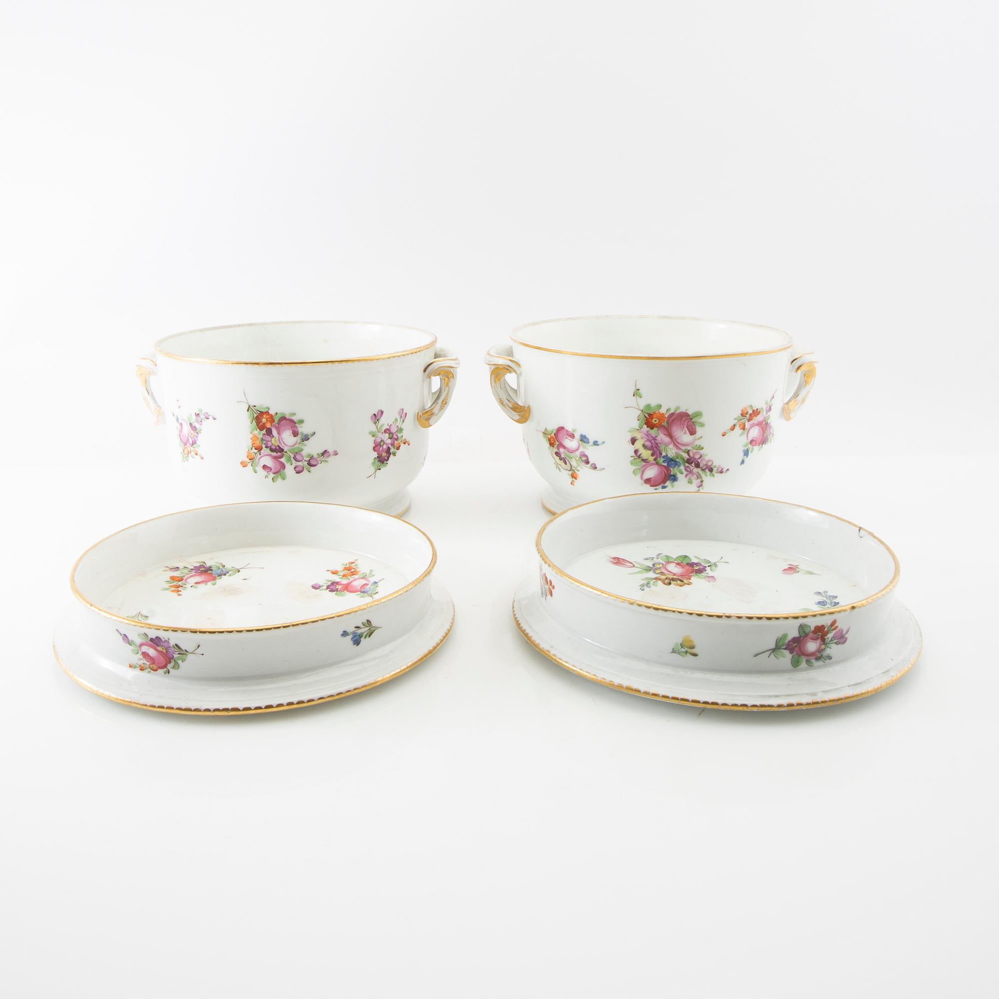 Outer cover a pair with saucers first half of the 20th century porcelain.