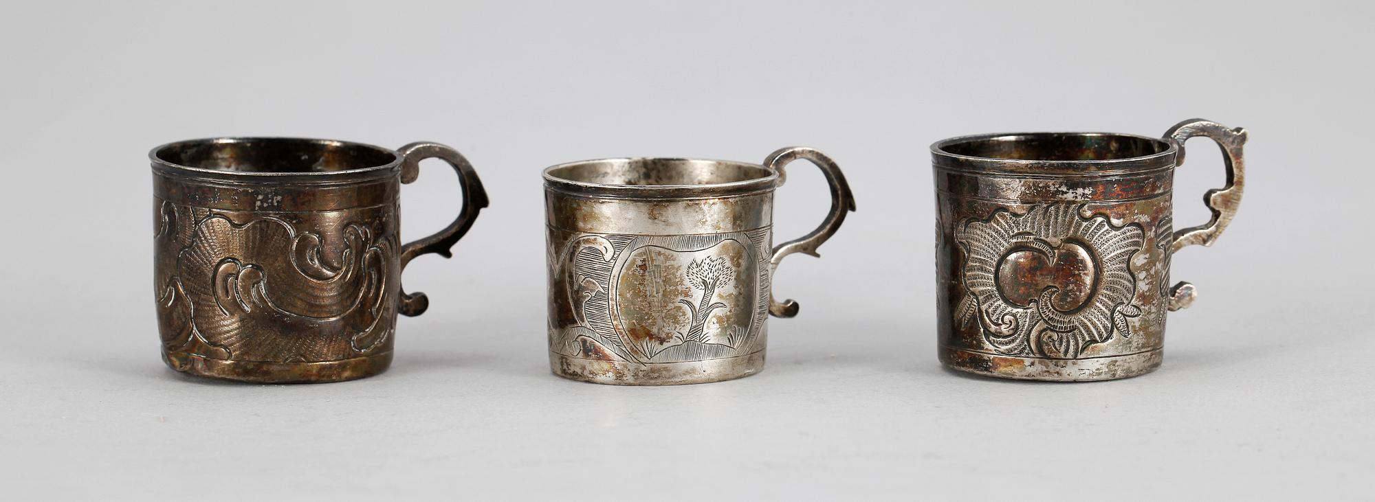 BÄGARE, 3 st, silver, Ryssland 1700-tal. Totalvikt 72.