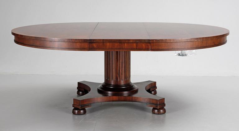 MATSALSBORD, mahogny. Ralph Lauren.