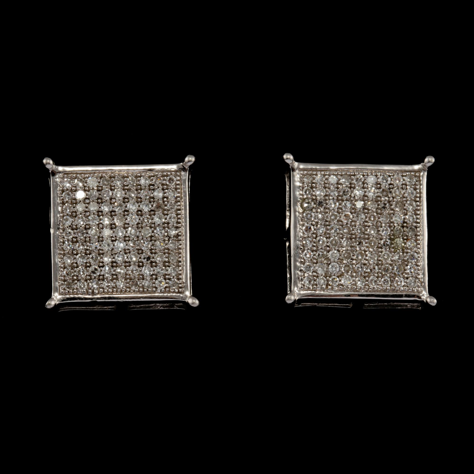 ÖRHÄNGEN, ett par, 14k vitguld med åttkantslipade diamanter, ca 1.25 ct. Vikt 3 g.