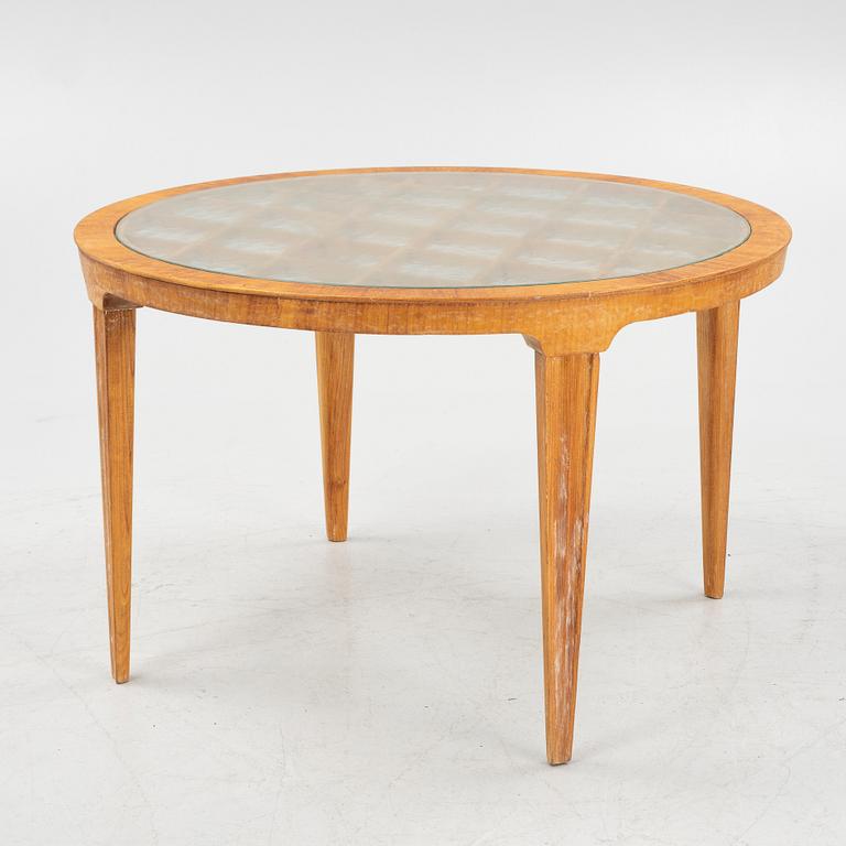 Nils Enström, presumably, a Swedish Modern occasional table produced by Ferdinand Lundqvist & Co, 1940s.