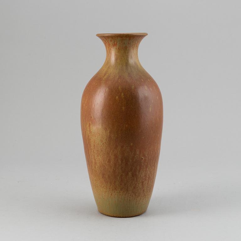 GUNNAR NYLUND, a stoneware vase, Rörstrand, Sweden 1950-60's.