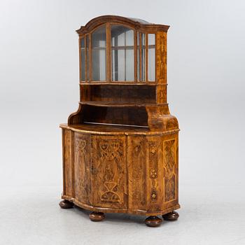 A mid 18th century vitrine cabinet, Germany.