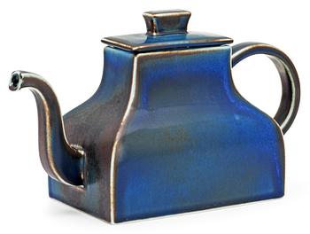 537. A Signe Persson-Melin stoneware teapot, Rörstrand.