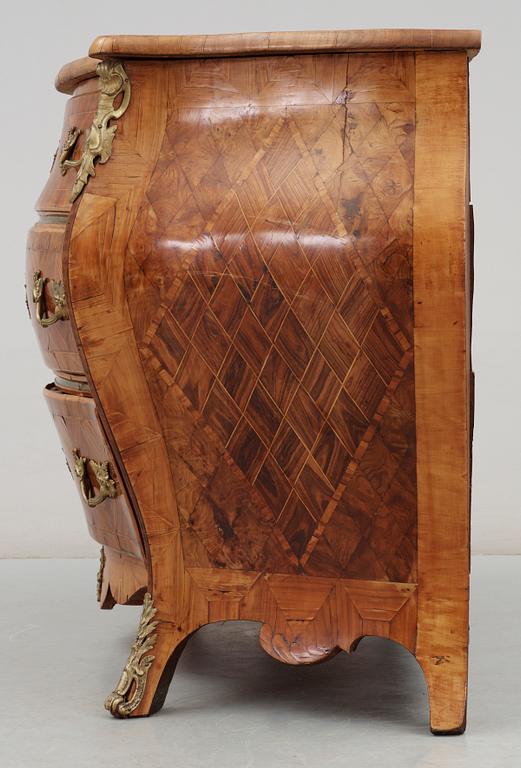 BYRÅ, rokoko, 1700-talets andra hälft.