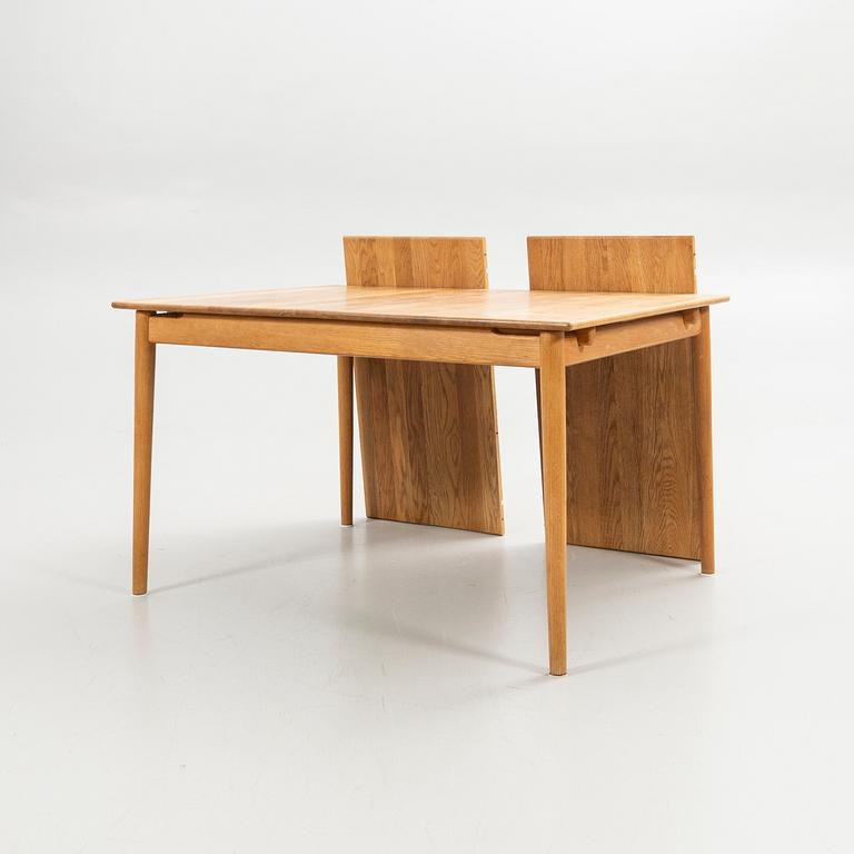 Nirvan Richter, dining table, Norrgavel.