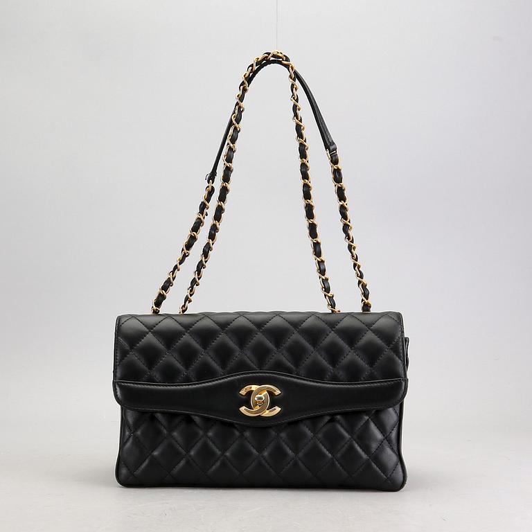 A Chanel flap bag 2018.