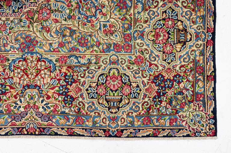 Carpet Kerman-Patina approx. 361 x 237 cm.
