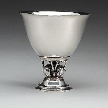 A Harald Nielsen sterling bowl, Georg Jensen, Copenhagen 1925-32.