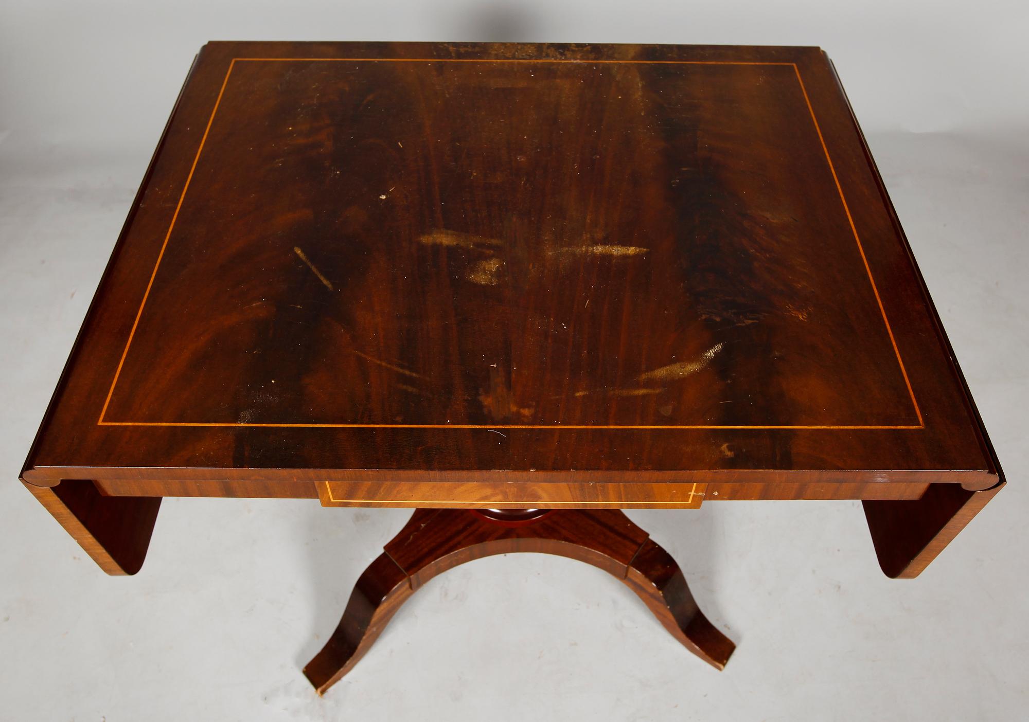 KLAFFBORD, Karl Johansstil, 1900-talets första hälft.