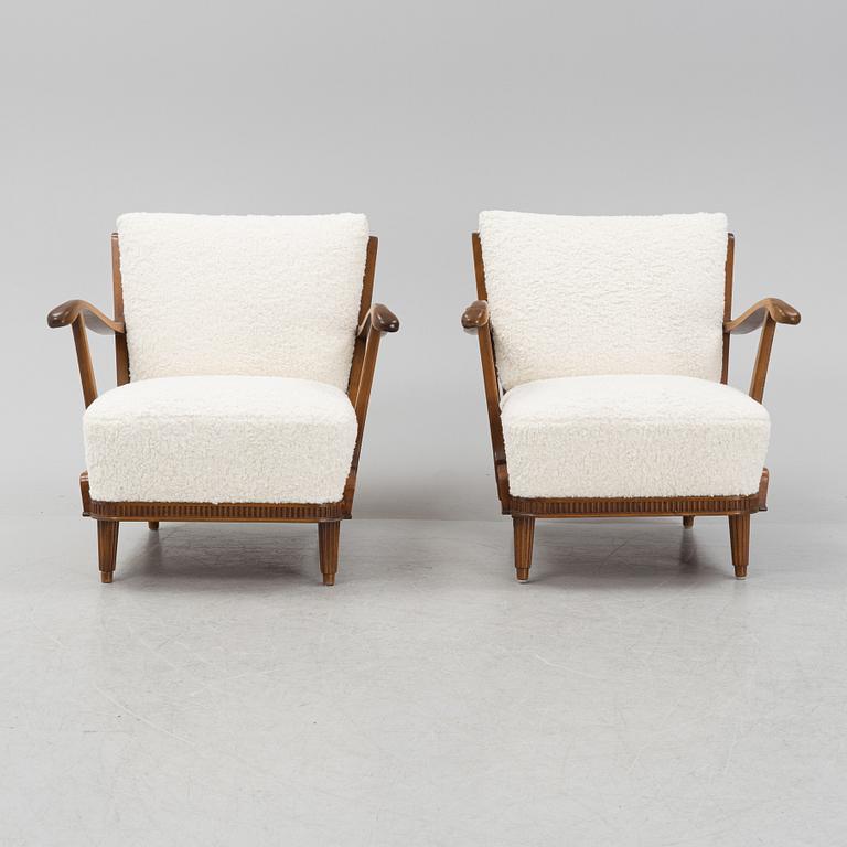 Svante Skogh, a pair of easy chairs, Förenade Möbelfabrikerna, Linköping, 1940s.