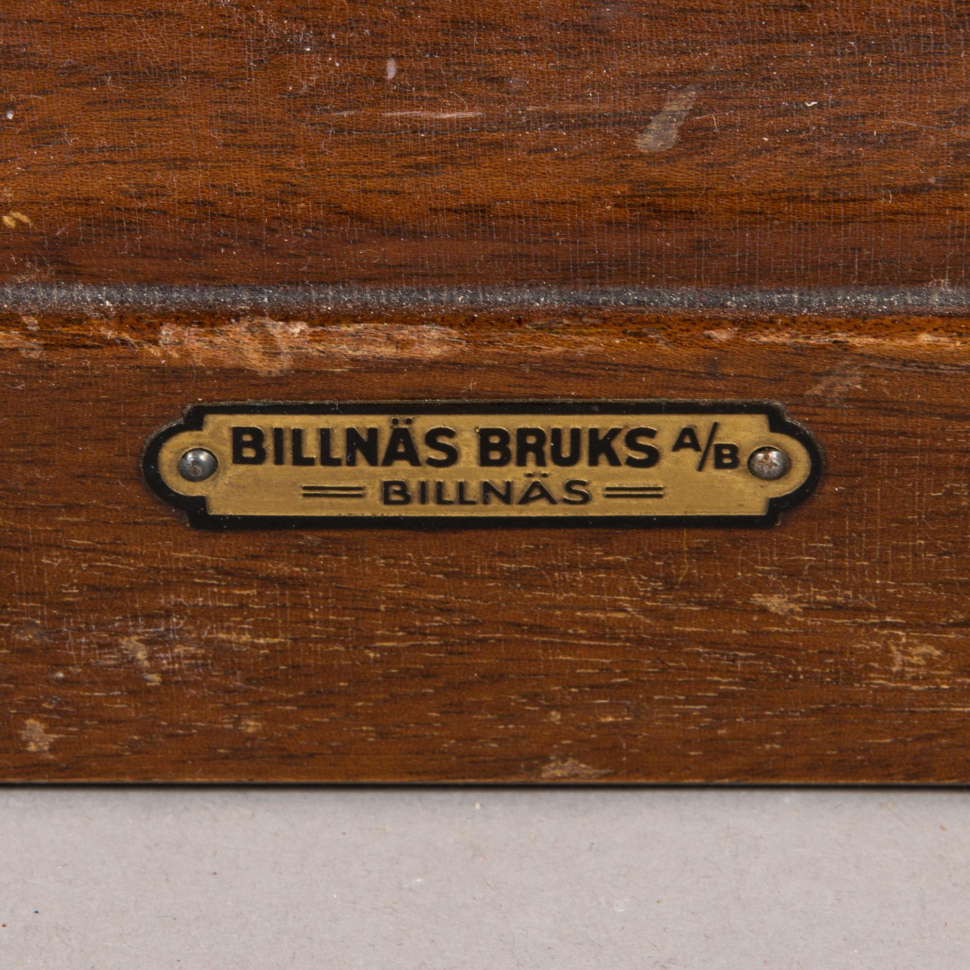 An early 20th century Billnäs book shelf / book cabinet.