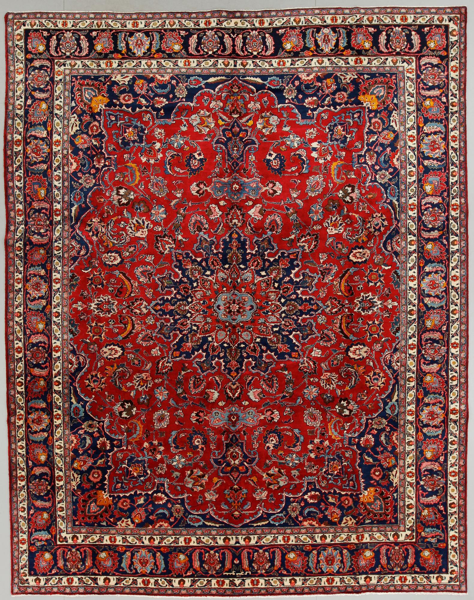 MATTA, Meshed, ca 375 x 290 cm.