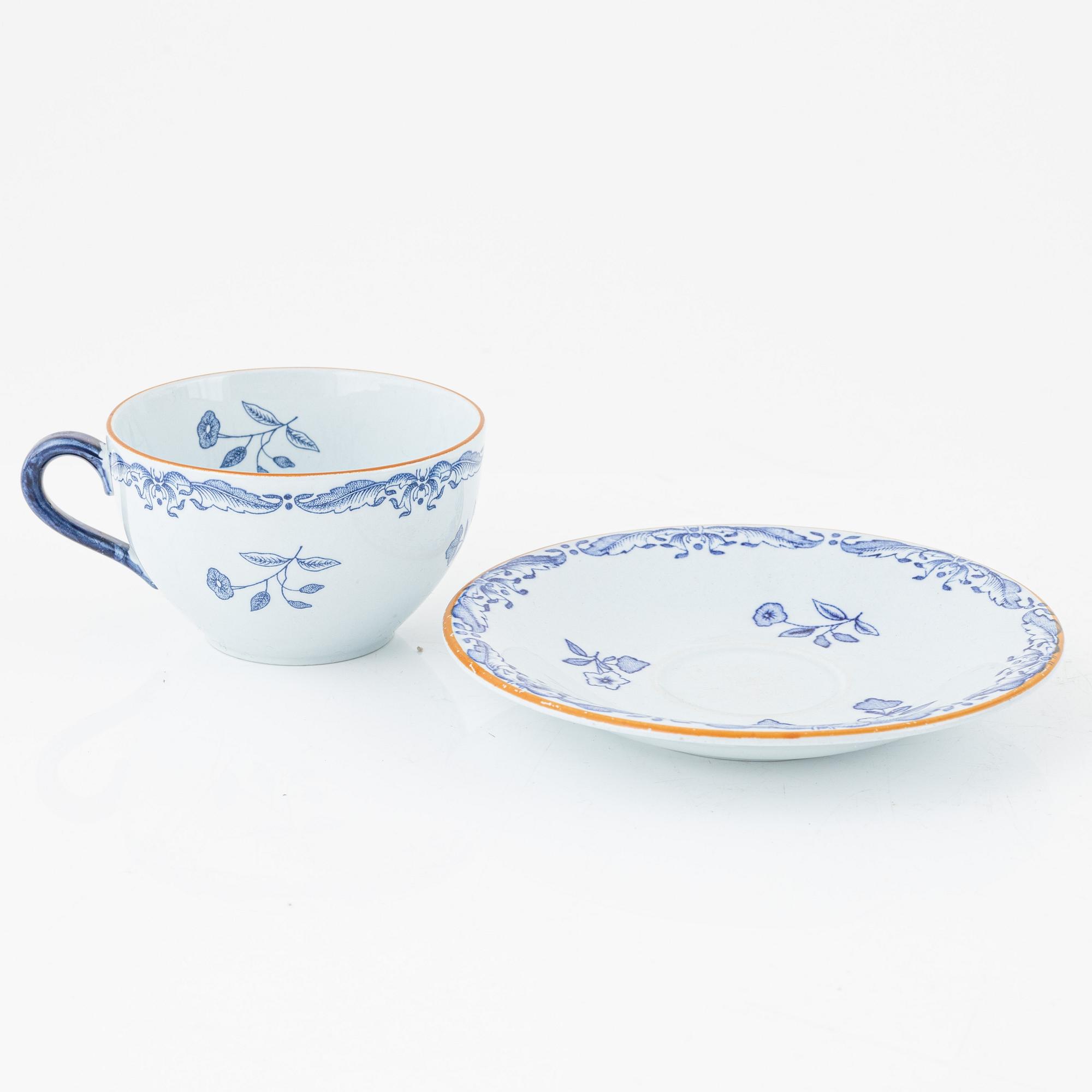 Mat-och kaffeservis, 120 delar, flintgods, "Ostindia", Rörstrand, varierande åldrar.