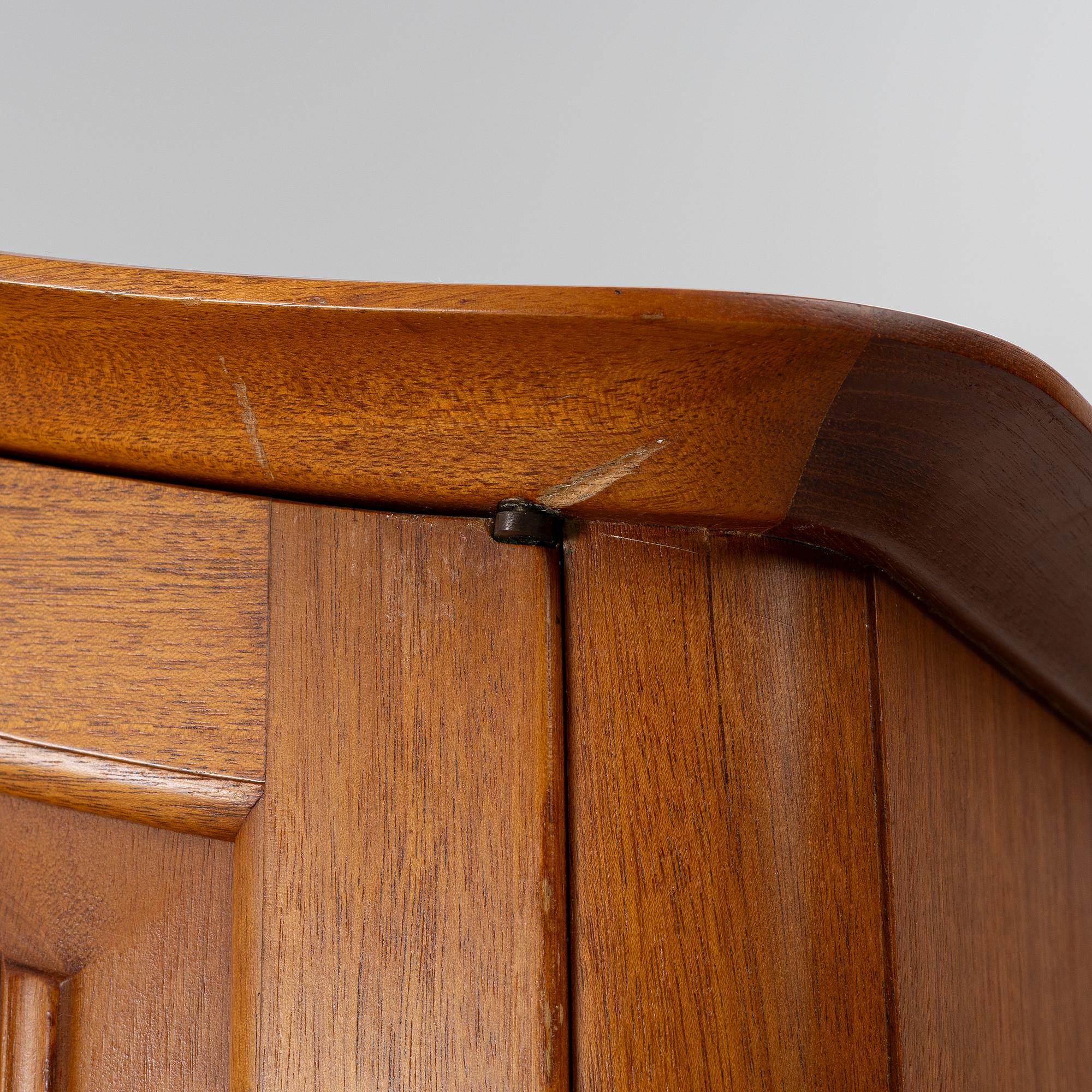 Carl Malmsten, cabinet, "Herrgården", Bodafors, 1964.