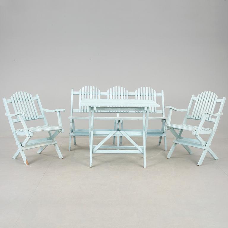 TRÄDGÅRDSMÖBLER, 5 delar, omkring 1900-talets mitt.
