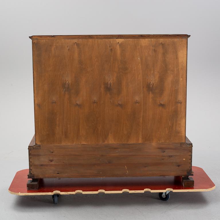 Skåp, 1920/30-tal.