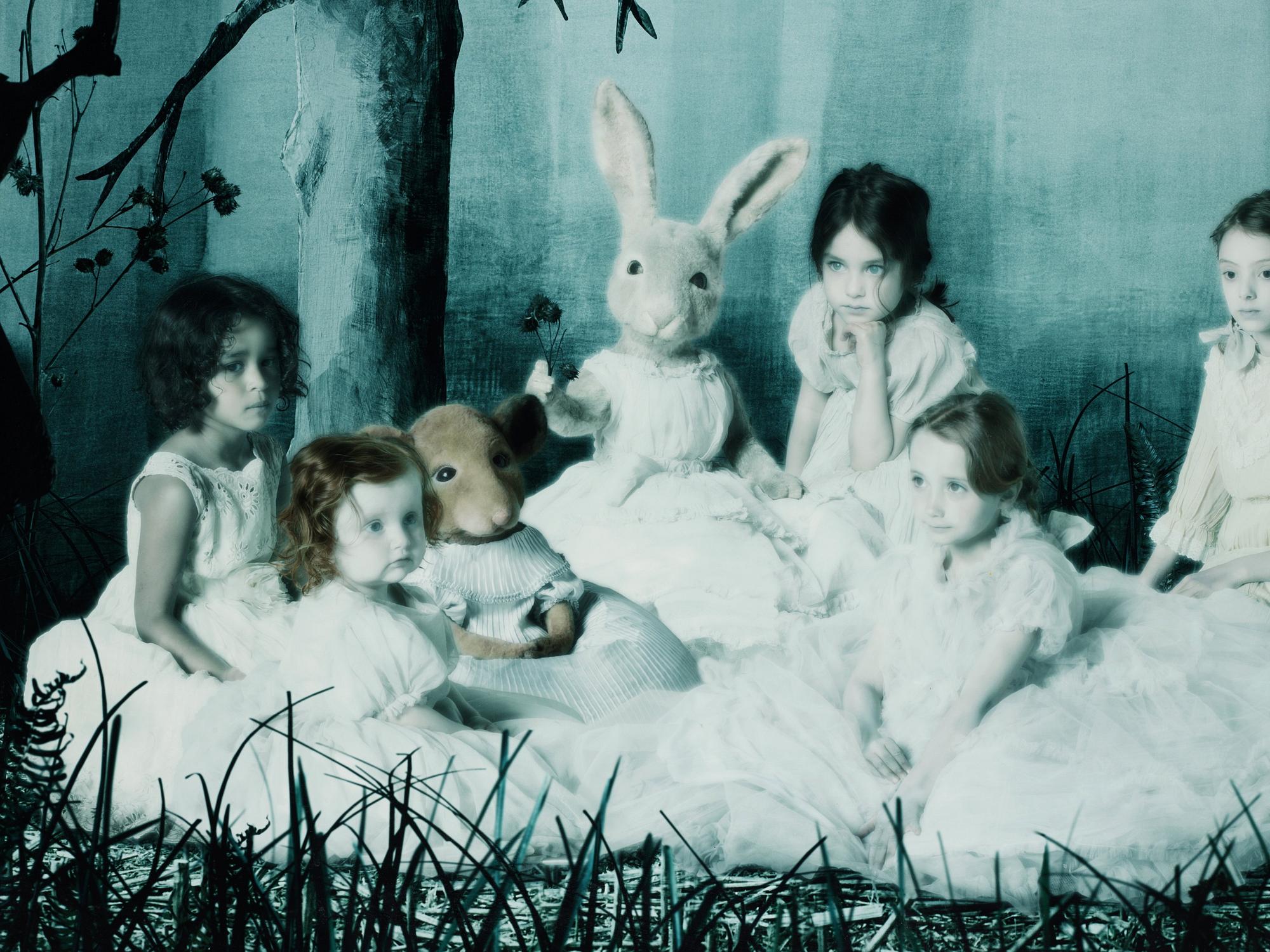 Helena Blomqvist, "Group Portrait in Forest", 2011.