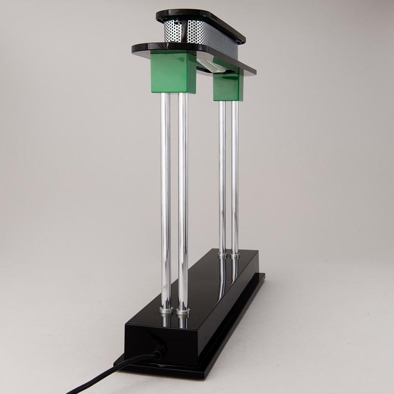 ETTORE SOTTSASS,  bordslampa "Pausania", Artemide, Italien, efter 1983.