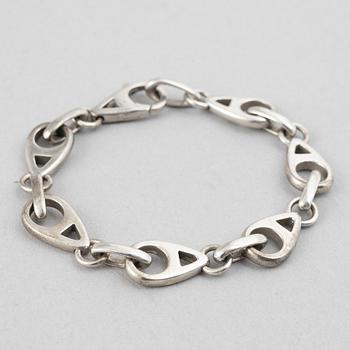 Asprey & Co Ltd, bracelet, sterling silver, London 2002.