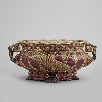 JARDINIERE, majolika, Rörstrand, 1800-talets slut.