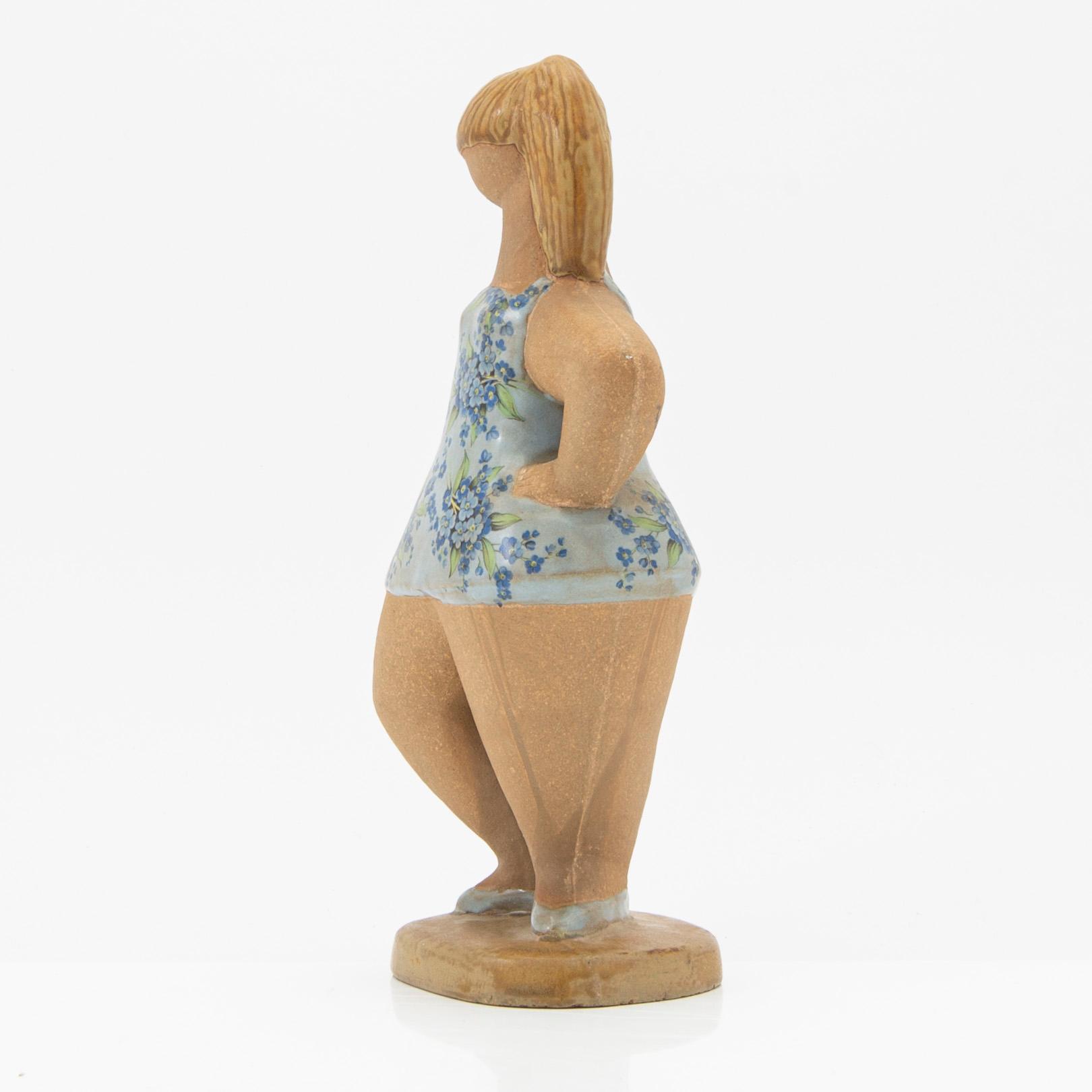 Lisa Larson, figurin, stengods, "Dora", ur serien "ABC-flickor", Gustavsberg.