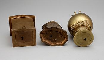 SPARBÖSSOR, 3st, mässing, 1900-tal.