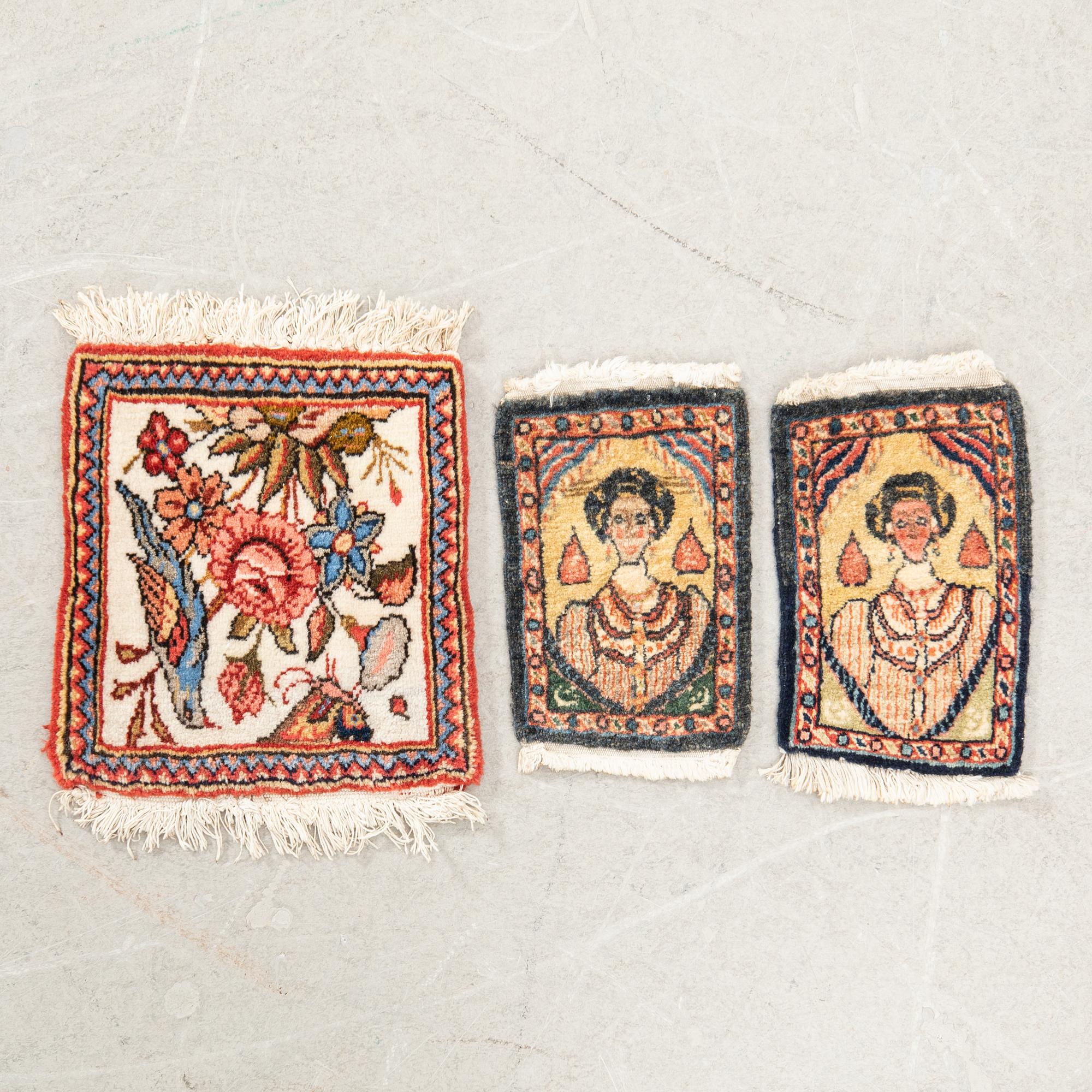 Rugs 3 pcs Sarouk semi-antique/antique approx. 29x28 cm and 24x15 cm (pair).