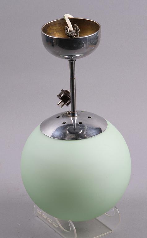 TAKARMATUR, glas och metall. 1900-tal.