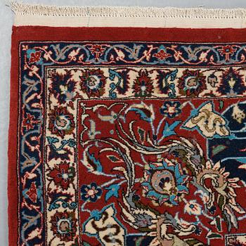 MATTO, a carpet, Old Esfahan, part silk, ca 327 x 209 cm.