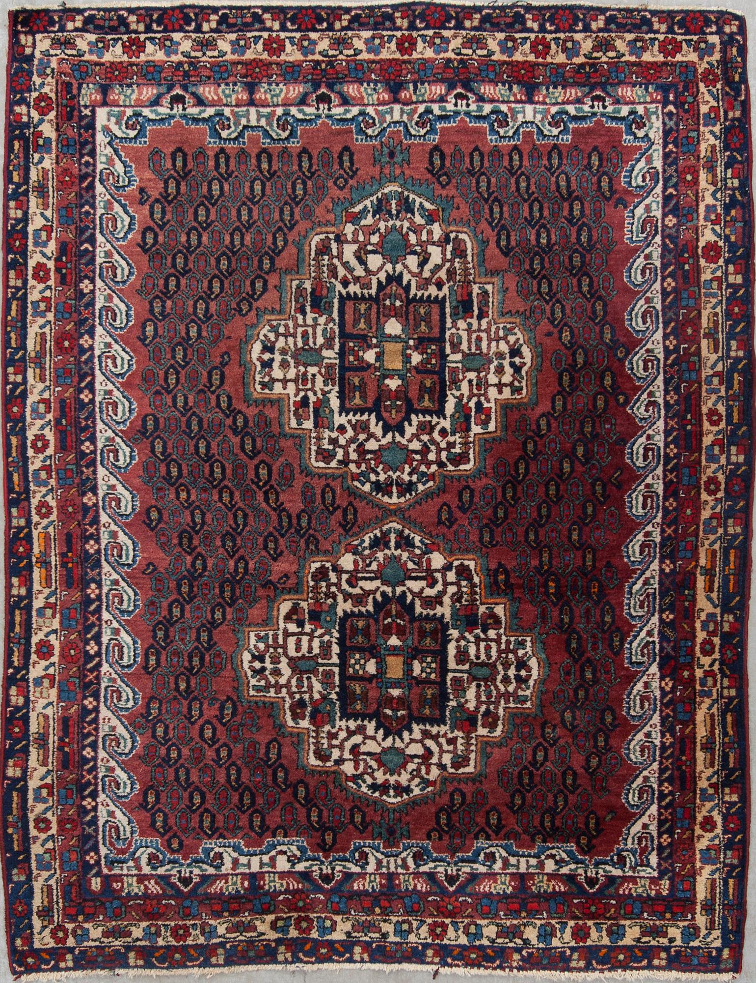 MATTA, semiantik, Afshar, ca 176 X 143 cm.