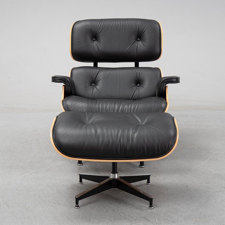 Charles and Ray Eames, fåtölj med fotpall, "Lounge Chair", Herman Miller, 2016.