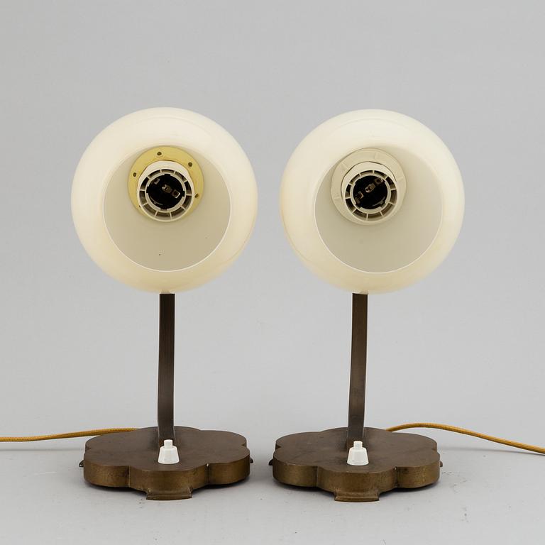 A pair off 1920-/30's table lamps,