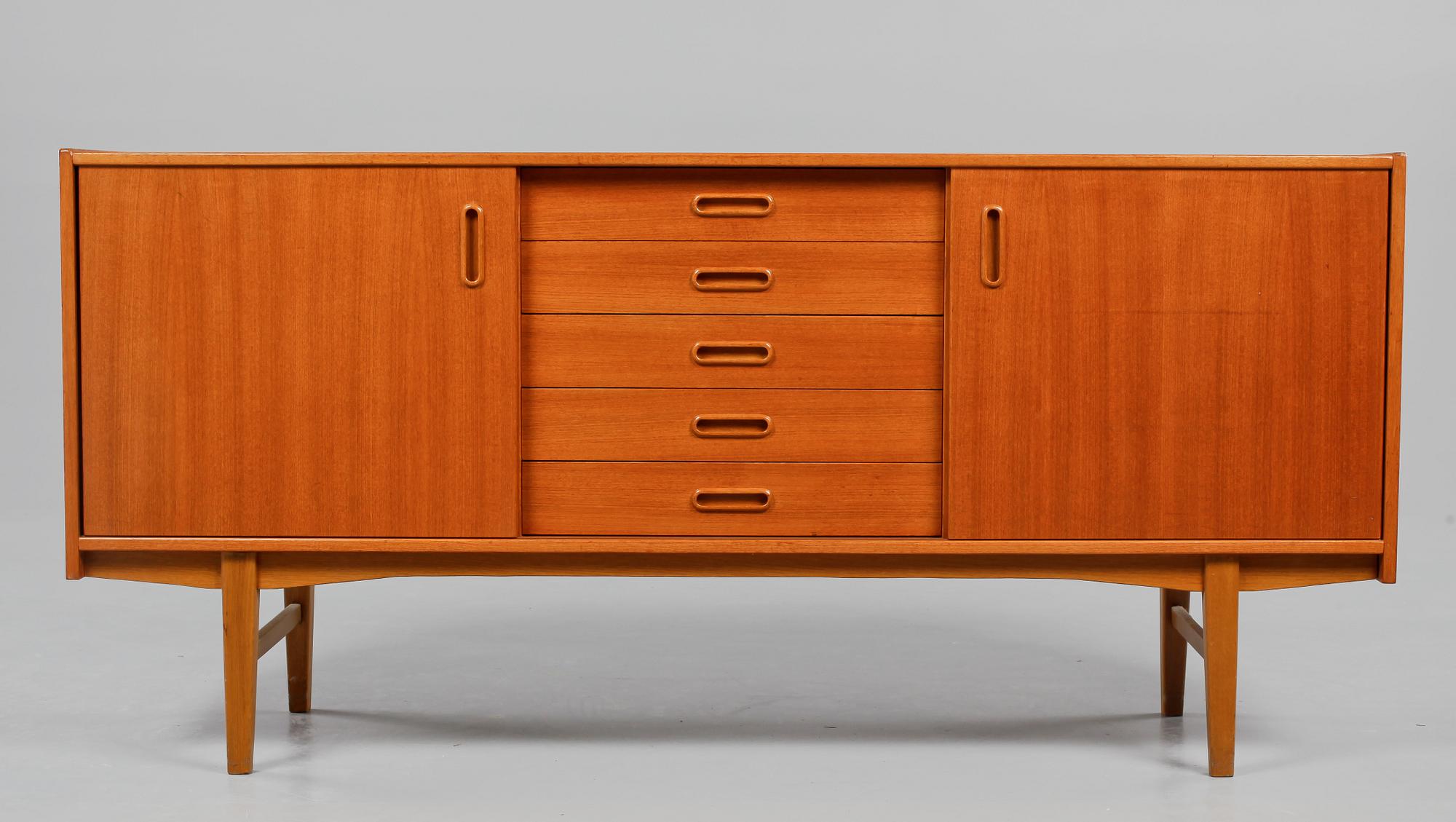 SIDEBOARD, Sverige, 1950-tal.
