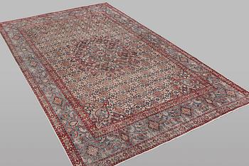 A carpet, Persian, Vintage Design, ca 325 x 197 cm.