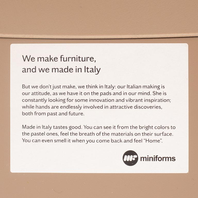 Matbord, "Monoplauto", Miniforms, Italien, samtida.