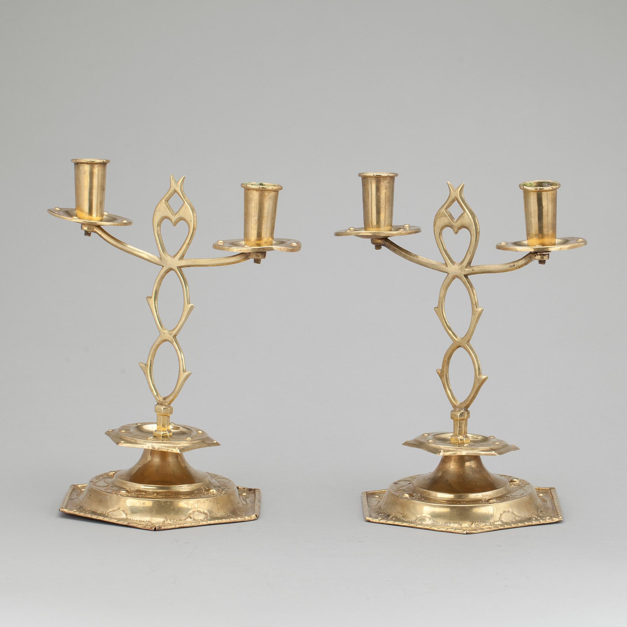 KANDELABRAR ett par, barockstil. Mässing, "Blekingeljusstakar". 1800-tal.