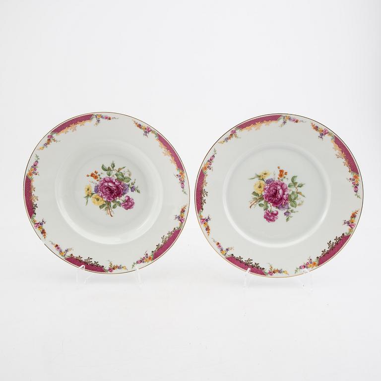 Servis "Josephine" 71 dlr Rosenthal porslin 1900-talets första hälft.