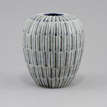 VAS, stengods, Gertrud Lönegren, Rörstrand, stämpelsignerad, 1900-talets första hälft.