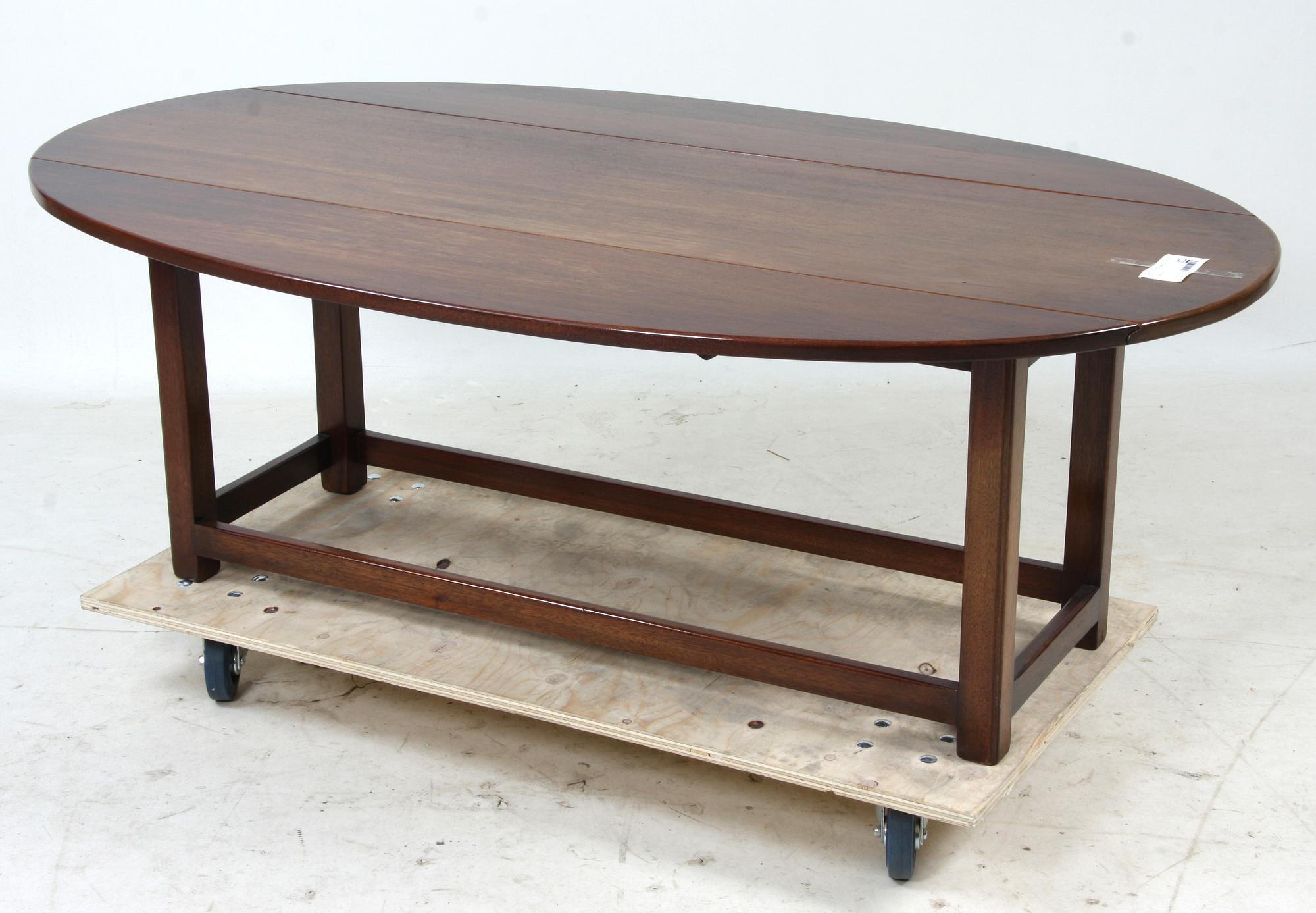 SOFFBORD, engelsk stil, 1900-tal.