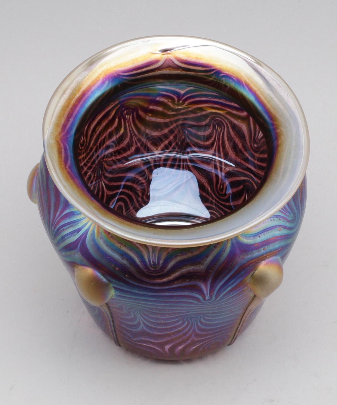VAS, glas, Loetz-typ, 1900-talets första kvartal.