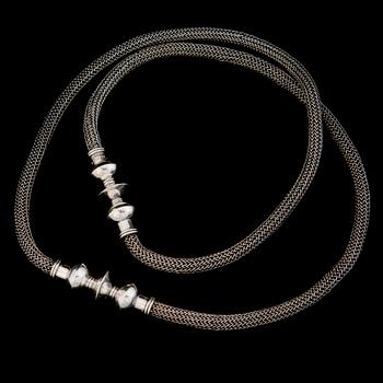Saara Hopea, NECKLACE, silver. Ossian Hopea, Porvoo Finland 1978.