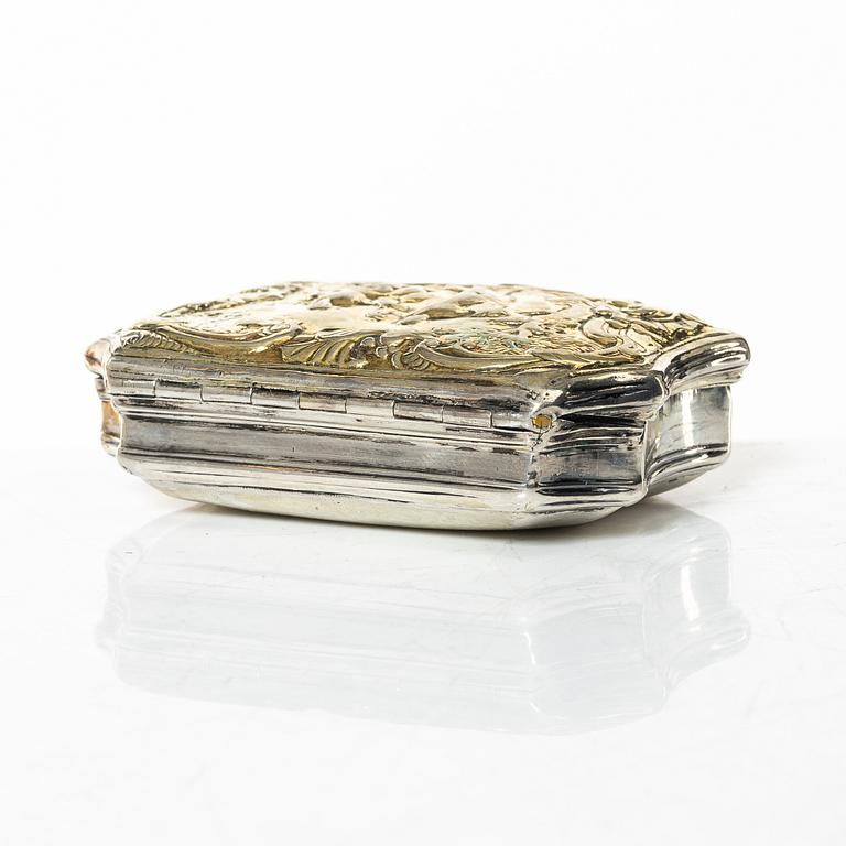 Dosa, silver, delvis förgylld, ostämplad, rokoko, 1700-tal.