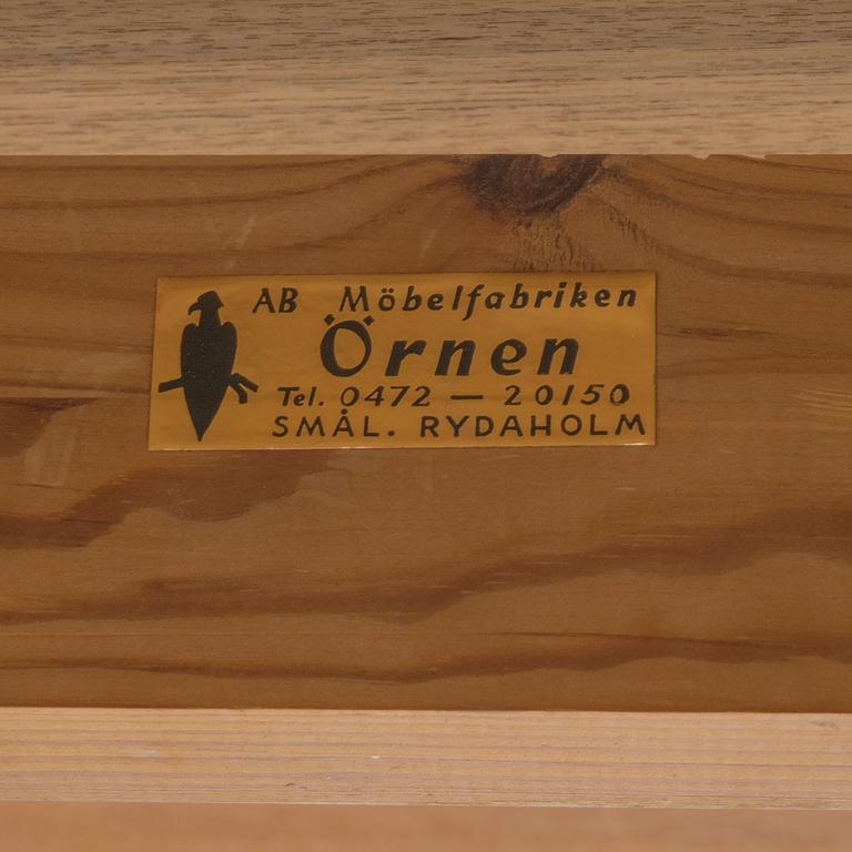 A dining table, AB Möbelfabriken Örnen, Rydaholm, 1960's.