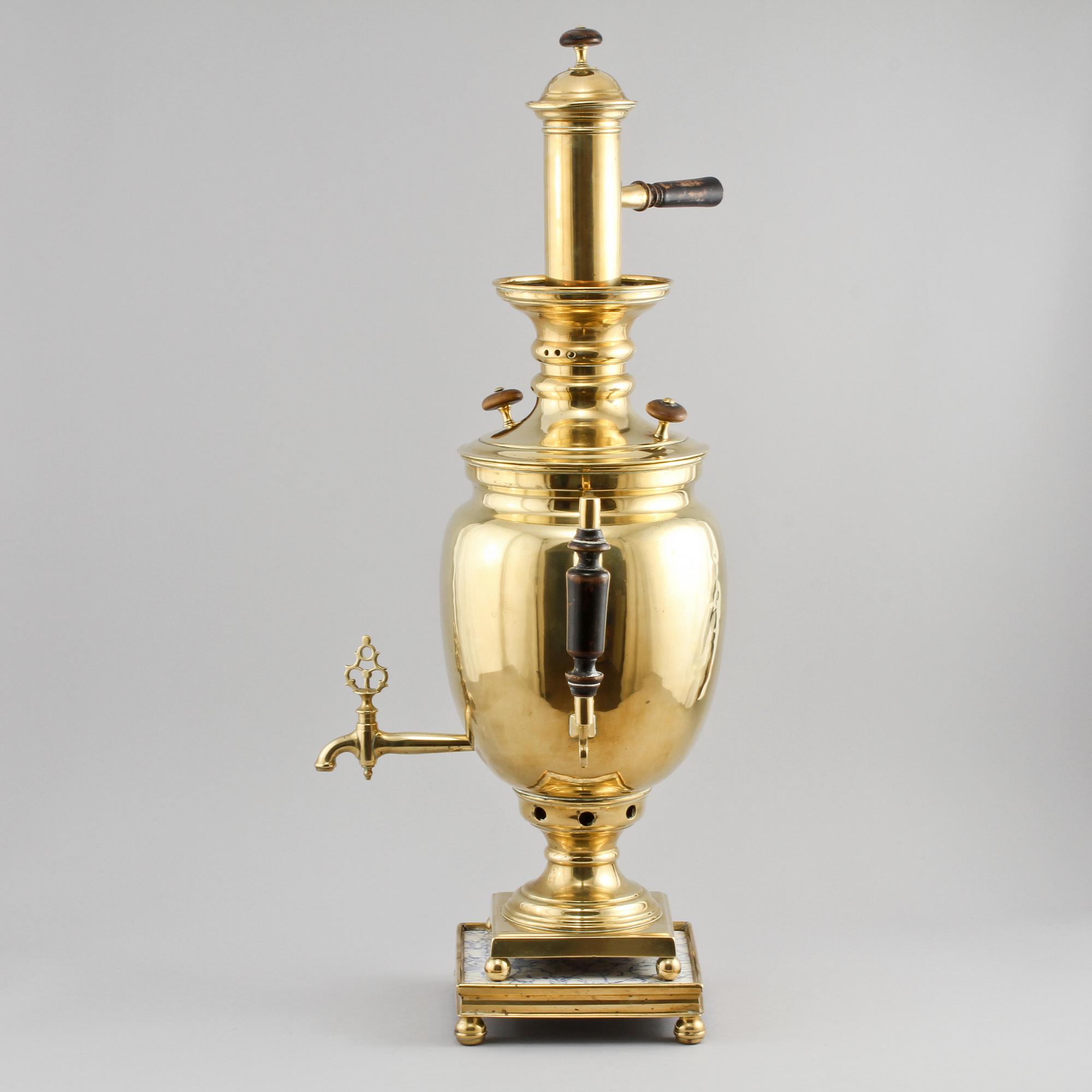 SAMOVAR, 1900-talets första hälft.
