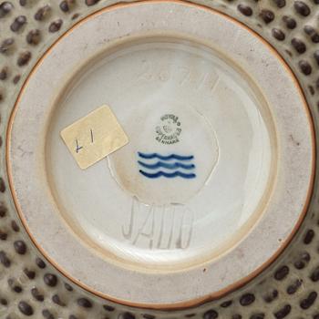 AXEL SALTO, vas av stengods, Royal Copenhagen, Danmark 1954.