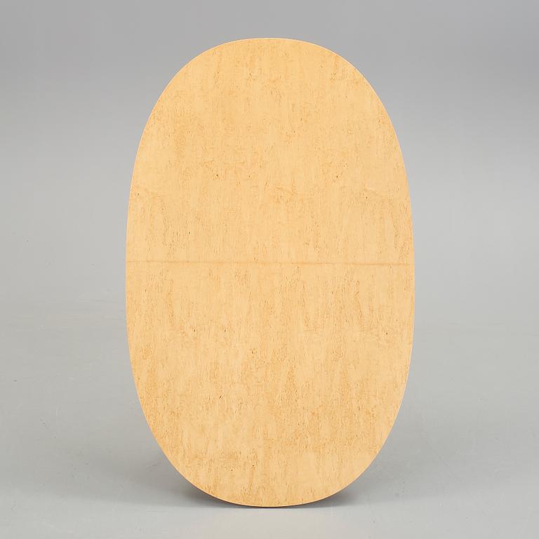 SOFFBORD, "Superellips" Design Bruno Mathsson och Piet Hein för Fritz Hansen, 1900-talets andra hälft.