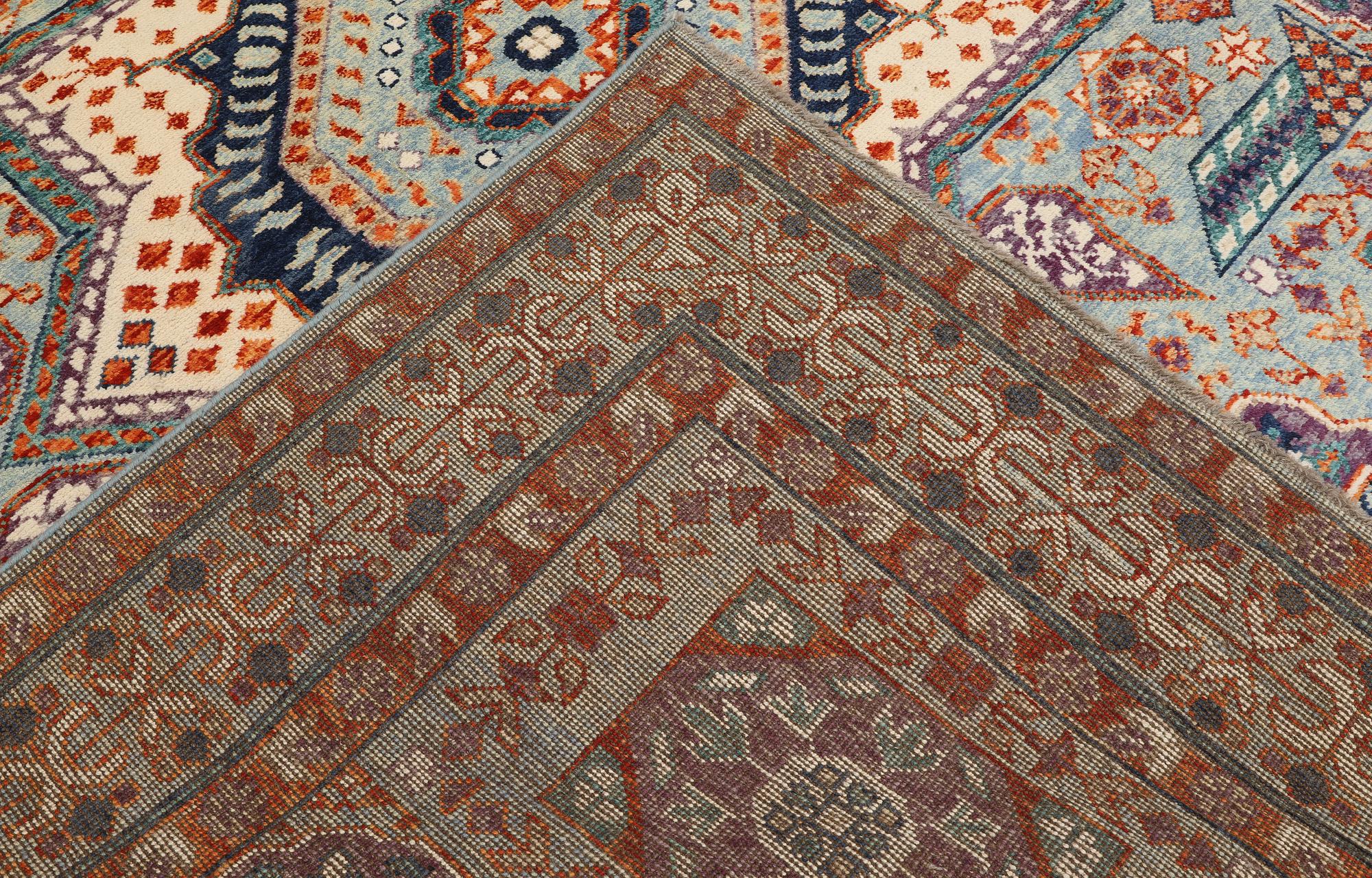 An Oriental carpet, c. 296 x 249 cm.