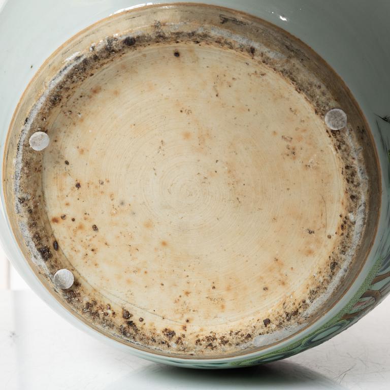 Ytterfoder, porslin, Kina, 1900-tal.